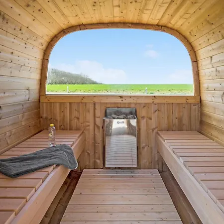 בית נופש Beautiful In With Sauna *