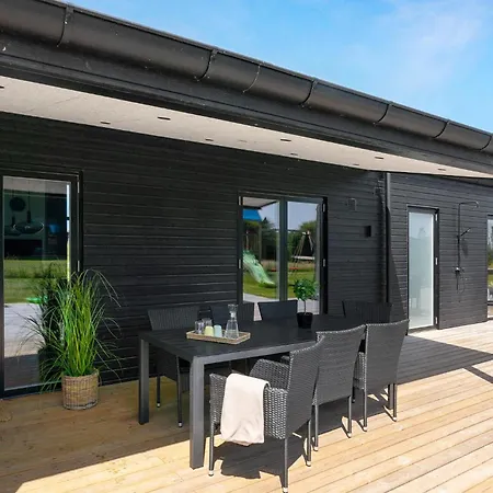 Beautiful In With Sauna *